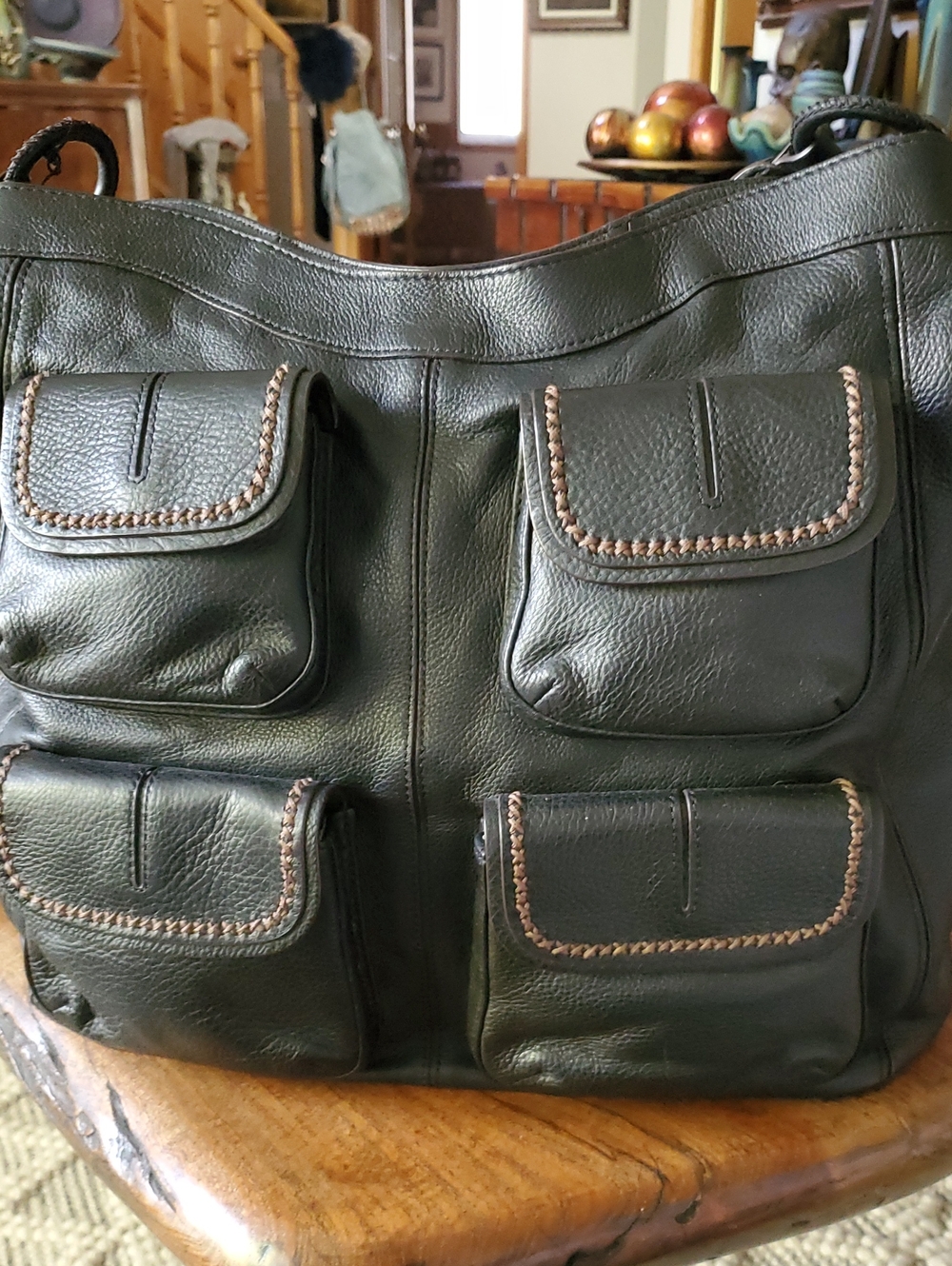 New With Tags Banana Republic Real Leather Multi-Pocket Shoulder Bag